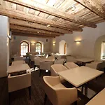 Hotel Budweis فندق