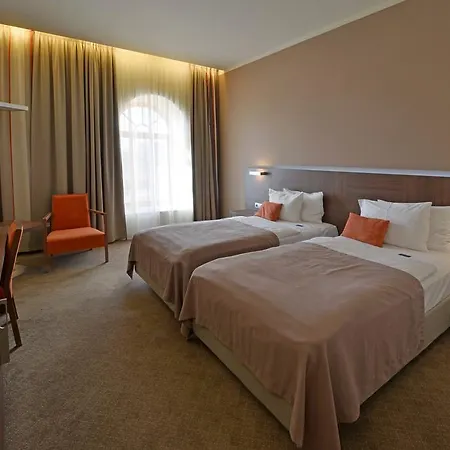 Hotel Budweis Hotel 4*