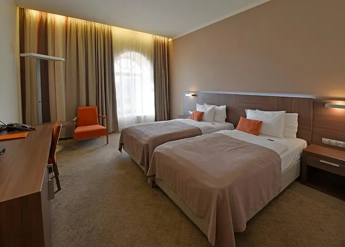 Hotel Budweis Готель 4*