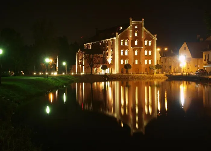 Hotel Budweis Готель 4*