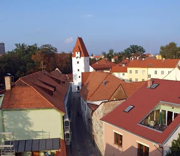 Готель Hotel Budweis Чеське Будєйовіце