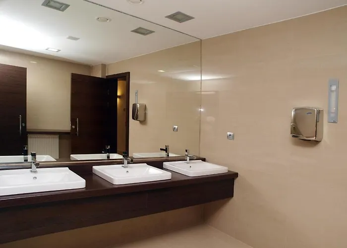 Готель Hotel Budweis